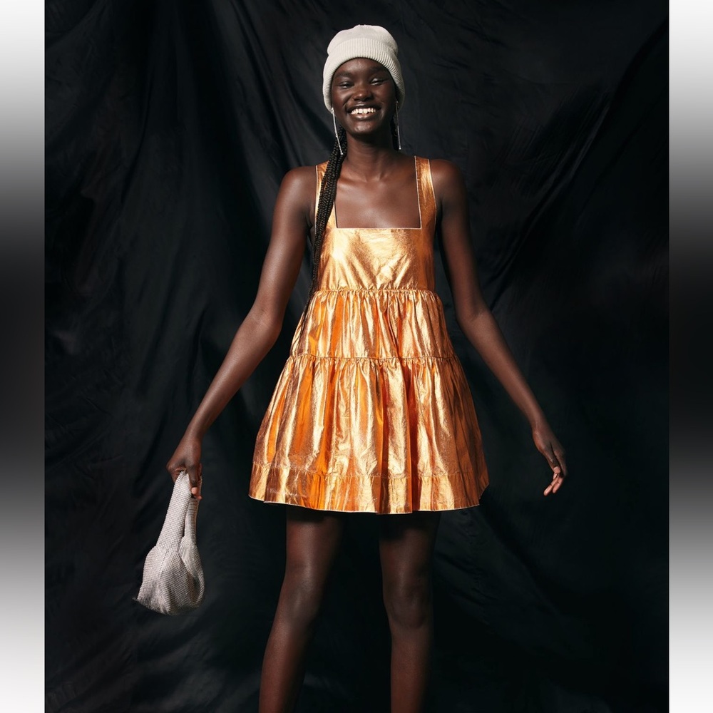 Urban outfitters Kimchi Blue Avana Gold metallic Babydoll Swing Mini Dress XS